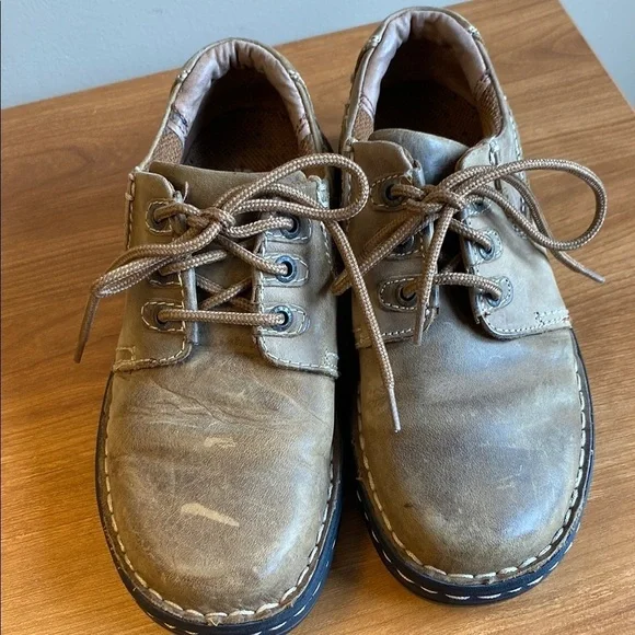 Men’s Wolverine Durashock Brown Leather Oxfords Shoes Size 6.5 slip resistant - Picture 1 of 8
